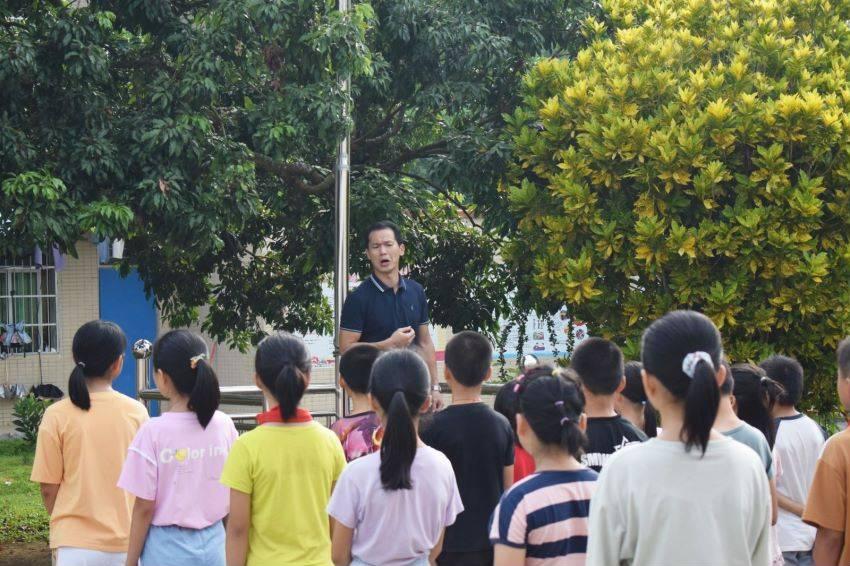 微泰医疗-B(02235.HK)1月23日耗资23万港元回购5.47万股